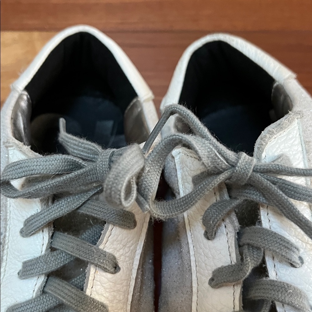P448 John Softy Low Top White Glitter Sneaker Sz 41 Designer Leather Italy - Picture 11 of 12